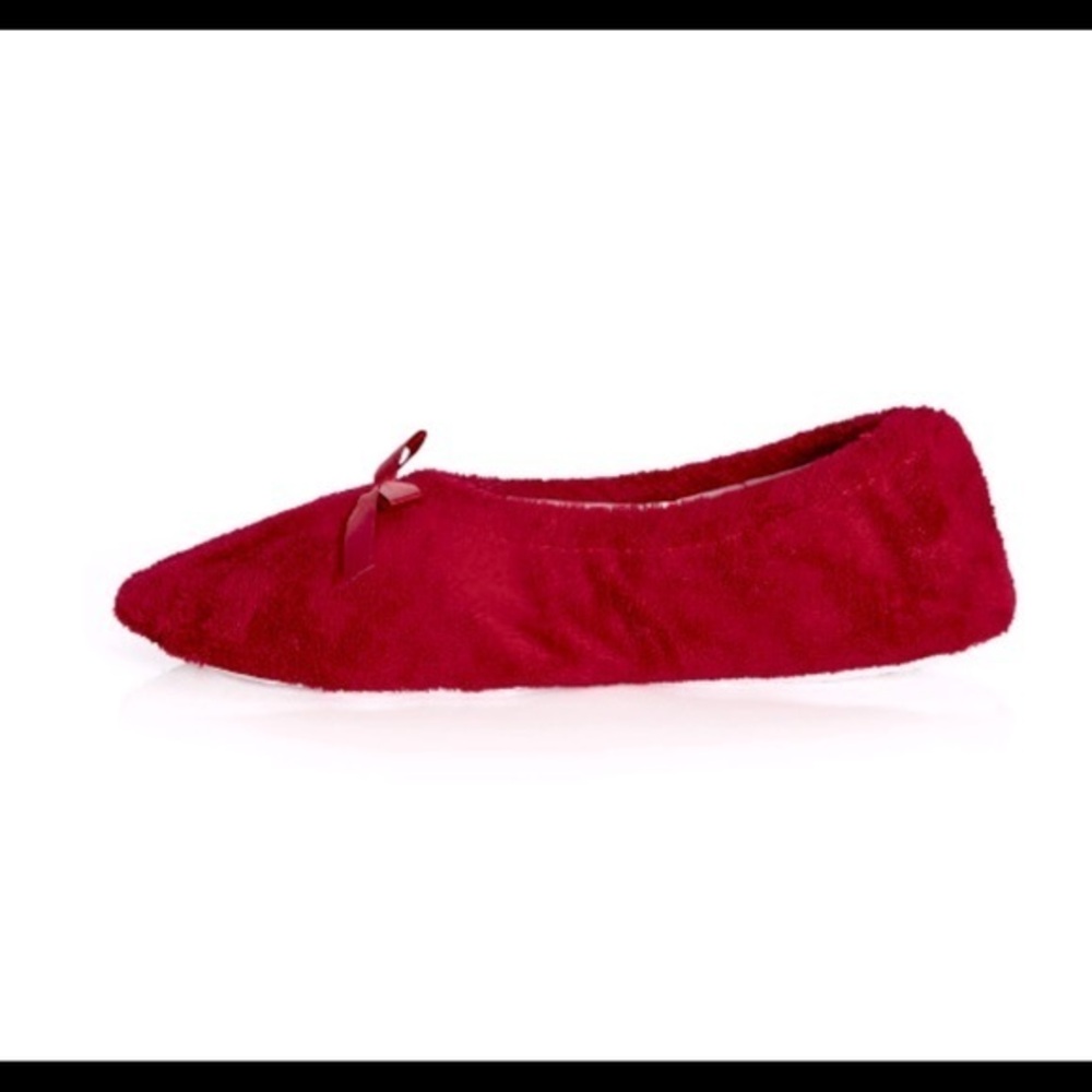 No offers please!  fuzzy ballerina slippers shoe 7-10 wide width